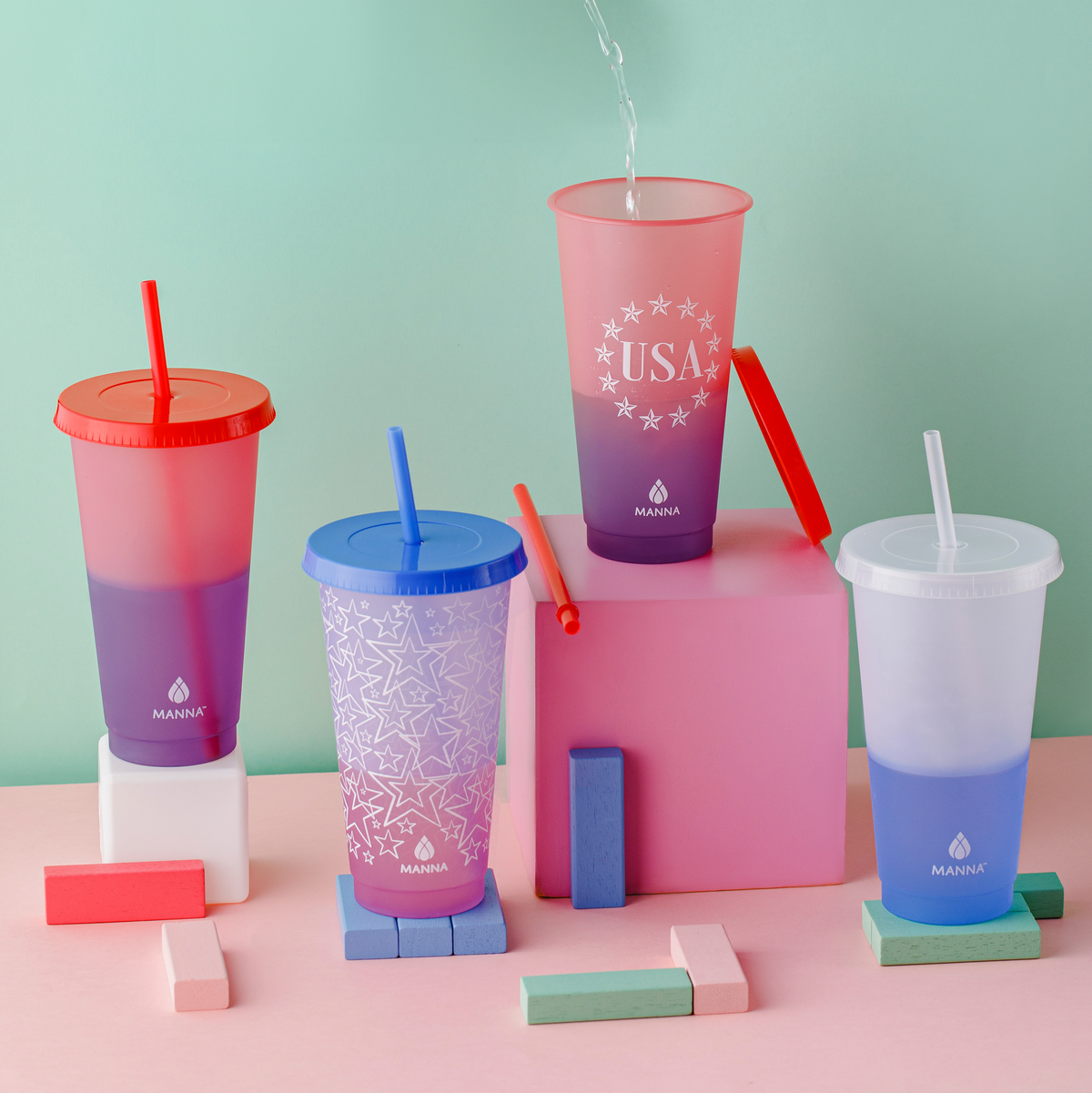 4pk-24-oz-patriotic-color-changing-cups-k1 156A0971-_1.png
