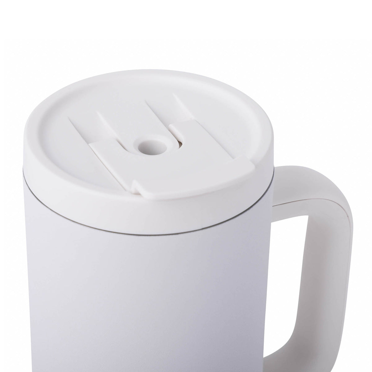 40-oz-leisure-tumbler-f7 CoreHome_MannaHydration_Whites_Raw-42.jpg