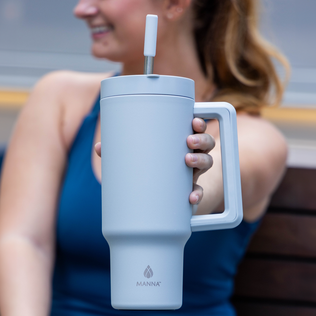 40-oz-top-tumbler-p4 Core_Home_Manna_Lifestyle_AUG_13-59.png