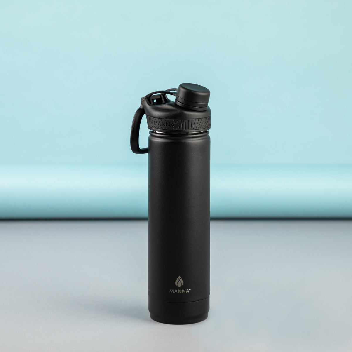 26-oz-saratoga-bottle-a7 MAN_Website_Saratoga_05.jpg